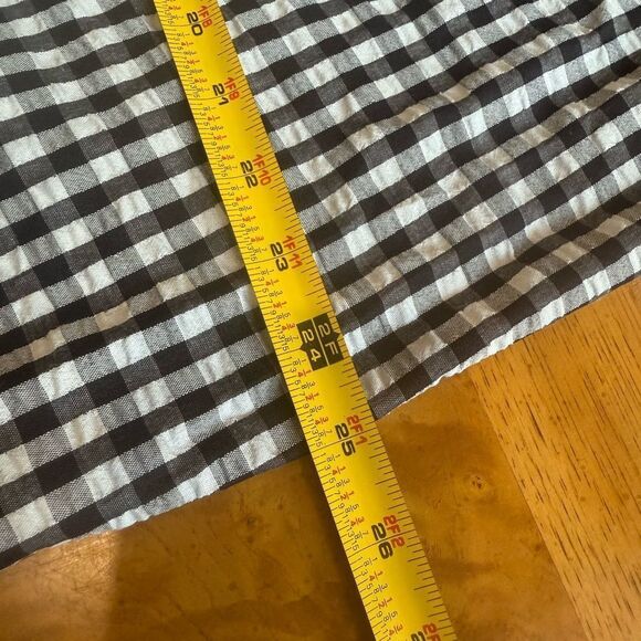 Black and White Gingham Skirt - Picture 5 of 11